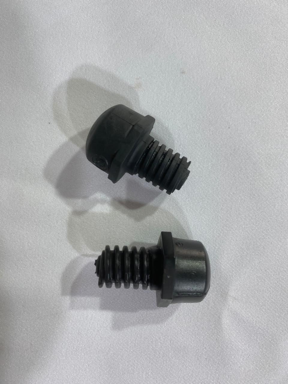 Batente de Borracha do Capo  Ford F-1000/ 93 em diante Escort