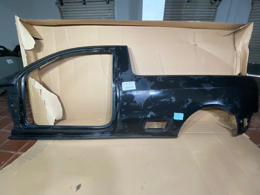 Retalho da Porta VW Saveiro Cabine Simples 2017 a 2024 Lado Esquerdo Genuina Volkswagen