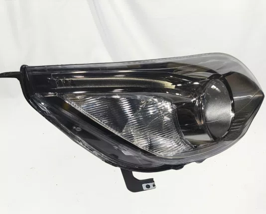 Farol Chevrolet Agile / Montana Mascara Cromomix Lado Direito 2010 ate 2013