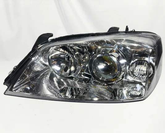 Farol Chevrolet Astra Mascara Cromada Lado Esquerdo 2003 ate 2011