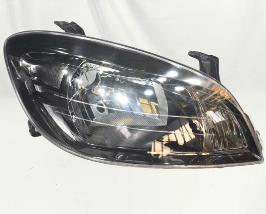 Farol Chevrolet Celta / Prisma Mascara Cinza Lado Direito 2011 ate 2016