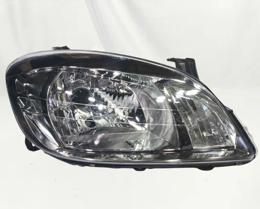 Farol Chevrolet Celta / Prisma Mascara Cromada Lado Direito 2006 ate 2012