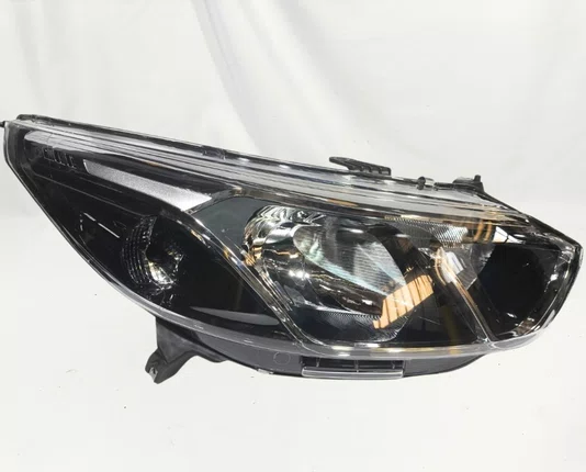 Farol Chevrolet Cobalt Mascara Cromada Lado Direito 2016 ate 2020