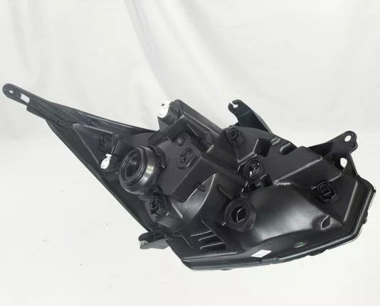 Farol Chevrolet Cobalt Mascara Cromada Lado Esquerdo 2012 ate 2015