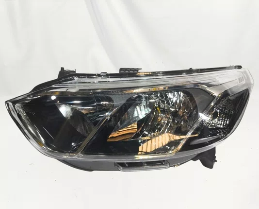 Farol Chevrolet Cobalt Mascara Cromada Lado Esquerdo 2016 ate 2020