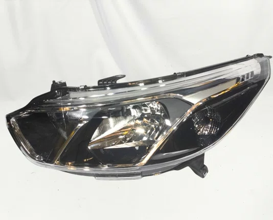Farol Chevrolet Cobalt Mascara Cromada Lado Esquerdo 2016 ate 2020