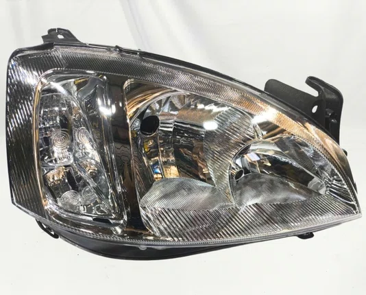Farol Chevrolet Corsa / Montana Mascara Cromada Lado Direito 2008 ate 2012