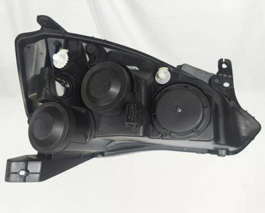 Farol Chevrolet Corsa - Montana Mascara Negra Lado Esquerdo 2008 ate 2012