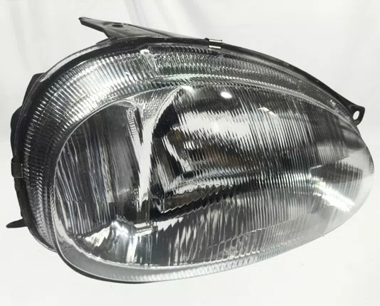 Farol de Vidro Chevrolet Corsa Mascara Cromada Lado Direito 1994 ate 2000