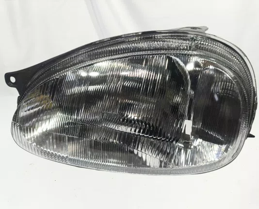 Farol de Vidro Chevrolet Corsa Mascara Cromada Lado Esquerdo 1994 ate 2000