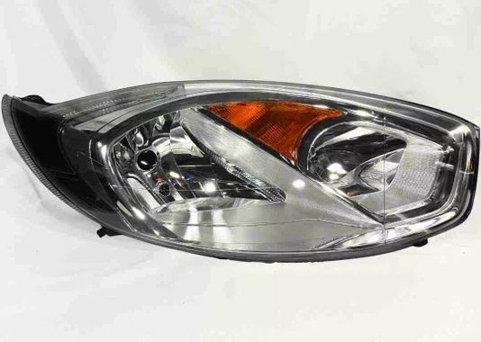 Farol Ford Fiesta Cromado Lado Direito 2011 Ate 2013