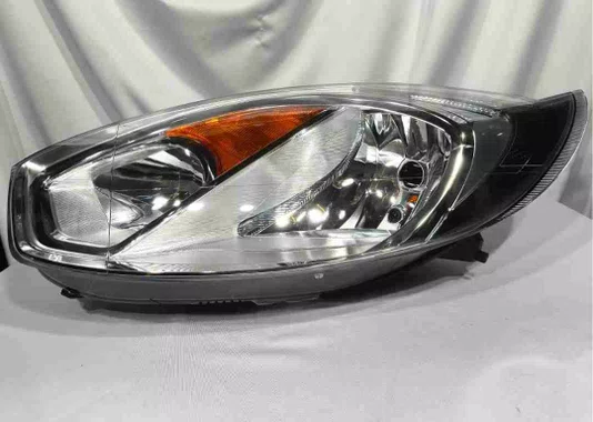 Farol Ford Fiesta Cromado Lado Esquerdo 2011 Ate 2013