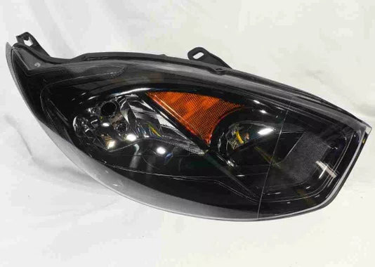 Farol Ford Fiesta Mscara Negra Lado Direito 2011 Ate 2013
