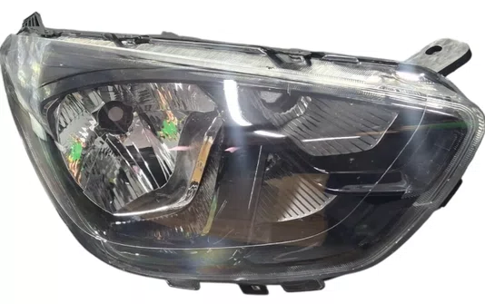 Farol Ford KA ano 2019 ate 2023 Mascara negra Lado Direito