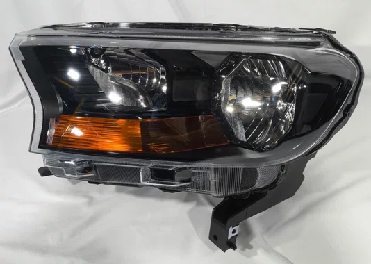 Farol Ford Ranger 2017 at 2023 Pisca Ambar Sem Projetor Manual Lado Esquerdo