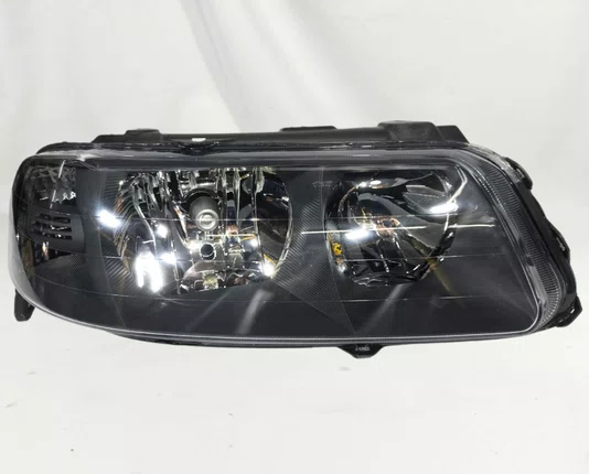 Farol Gol Parati Saveiro G3 Lado Direito Mascara Negra 2000 ate 2005