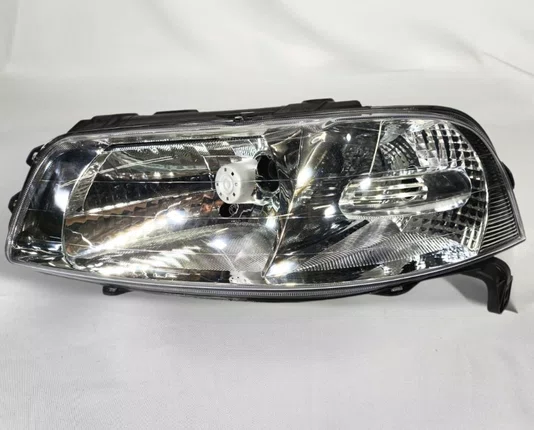 Farol Gol Parati Saveiro G3 Lado Esquerdo Simples Cromado 2000 ate 2005