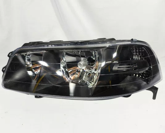 Farol Gol Parati Saveiro G3 Lado Esquerdo Mascara Negra 2000 ate 2005