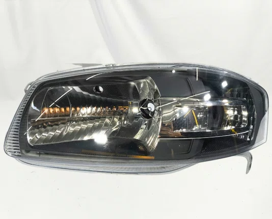 Farol Gol Parati Saveiro G4 Lado Esquerdo Mascara Negra 2005 ate 2009