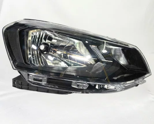 Farol Gol Parati Saveiro G7 Lado Direito Mascara Fume 2016 ate 2018