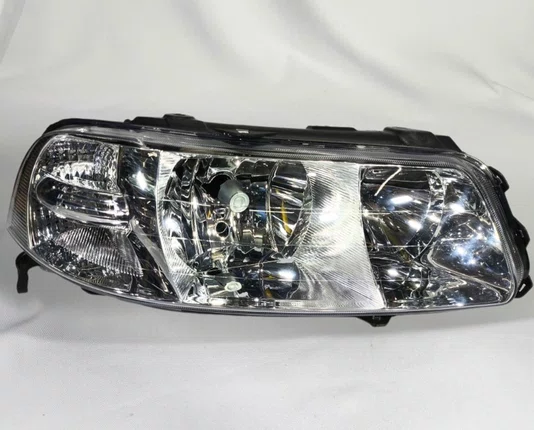 Farol Gol Parati Saveiro G3 Lado Direito Duplo Cromado 2000 ate 2005