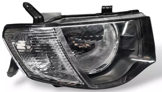 Farol Mitsubishi L200 Triton 2008 ate 2017 cromado Lado direito