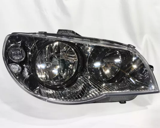 Farol Principal Fiat Palio Siena Strada Canhao Preto Cromado 30 Anos Lado Direito de 2004 ate 2016
