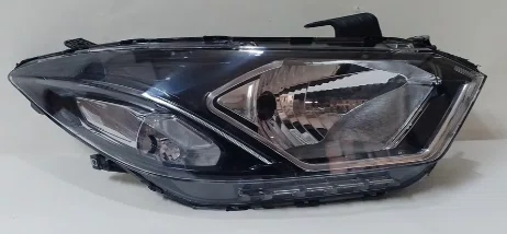 Farol Principal Chevrolet Onix / Prisma Com Led Lado Direito 2017 ate 2019