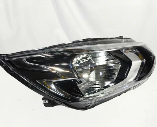 Farol Principal Chevrolet Onix Sem Led Mascara Cromada Lado Direito 2020 ate 2025