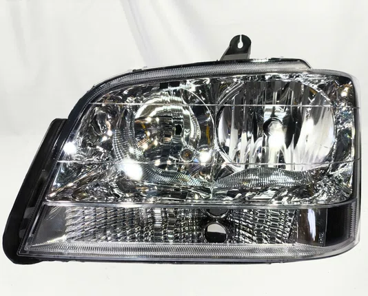 Farol Principal Chevrolet S10 Mascara Cromada Lado Esquerdo 2003 ate 2011