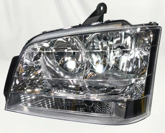 Farol Principal Chevrolet S10 Mascara Cromada Lado Esquerdo 2003 ate 2011