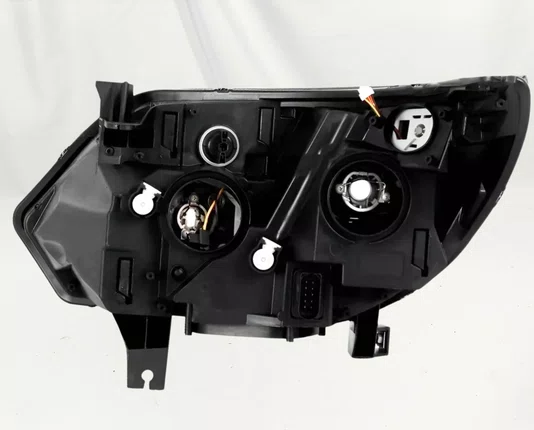 Farol Principal Chevrolet S10 Mascara Negra / Friso Cromado Lado Direito 2017 ate 2025