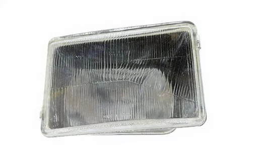 Farol Principal Dianteiro (Lado Direito)  Fiat 147 Europa / Panorama