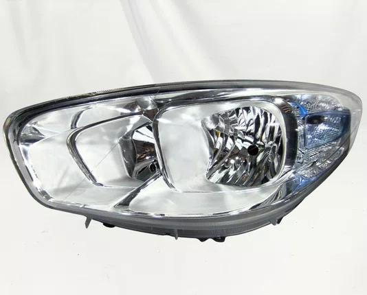 Farol Principal Fiat Grand Siena Mascara Cromada Lado Esquerdo 2012 ate 2021