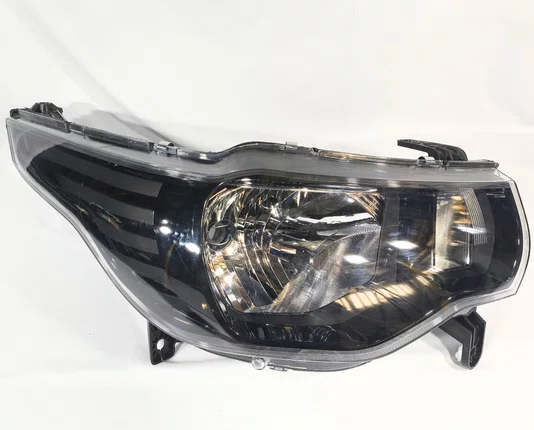 Farol Principal Fiat Mobi Mascara Simples Negra Lado Direito de 2016 ate 2025