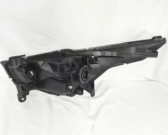 Farol Principal Fiat Mobi Mascara Simples Negra Lado Direito de 2016 ate 2025
