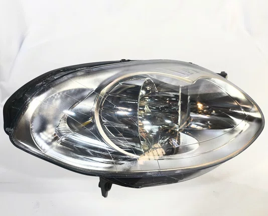 Farol Principal Fiat Palio Mascara Duplo Cromado Lado Direito de 2012 ate 2017