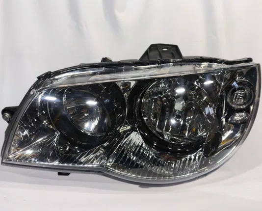 Farol Principal Fiat Palio Siena Strada Canhao Preto Cromado 30 Anos Lado Esquerdo de 2004 ate 2016