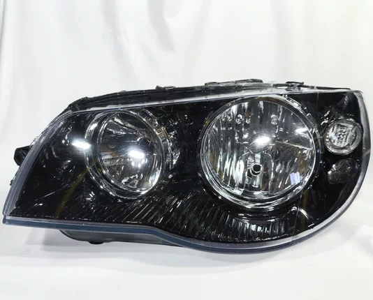 Farol Principal Fiat Palio / Siena / Strada Canhao Preto Cromado Lado Esquerdo de 2004 ate 2016