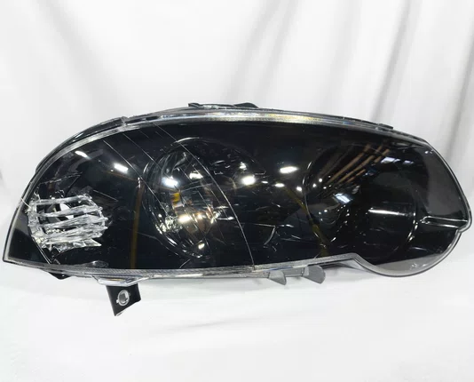 Farol Principal Fiat Palio / Siena / Strada Mascara Canhao Preto Lado Direito de 2010 ate 2020