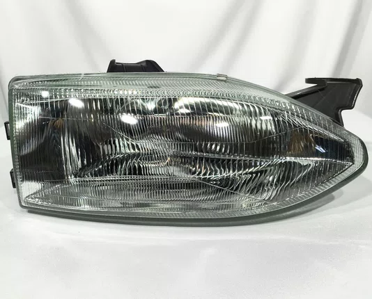 Farol Principal Fiat Palio / Siena / Strada Mascara Cromada Lado Direito de 1996 ate 1998
