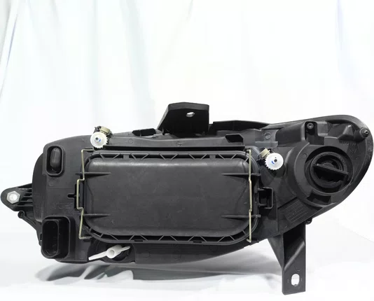 Farol Principal Fiat Palio / Siena / Strada Mascara Cromada Lado Direito de 2004 ate 2016