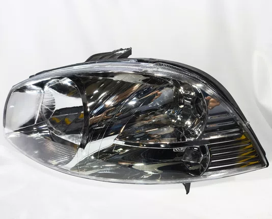 Farol Principal Fiat Palio / Siena / Strada Mascara Cromada Lado Esquerdo de 2007 ate 2020