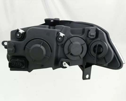 Farol Principal Fiat Palio / Siena / Strada Mascara Duplo Cromado Lado Direito de 2010 ate 2020