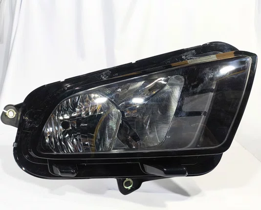 Farol Principal Fiat Toro Mascara Negra Duplo Foco Lado Direito de 2016 ate 2021