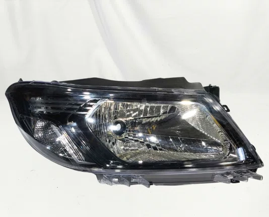Farol Principal Mascara Negra Lado Direito  Chevrolet Onix / Prisma (2013 a 2018)  Original Arteb