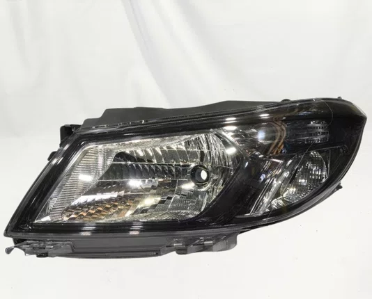 Farol Principal Onix Prisma Cromado Mascara Negra Lado Esquerdo 2013 ate 2018