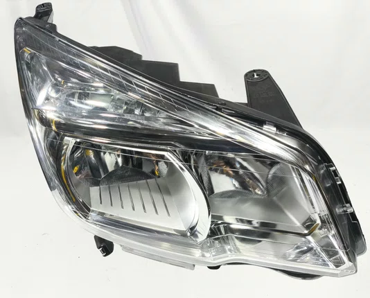 Farol Principal Sem Projetor Chevrolet S10 Mascara Cromada  Lado Direito 2012 ate 2016