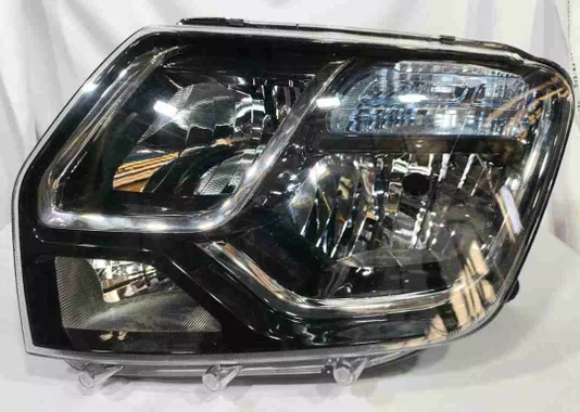 Farol Renault Duster Com Cupula Azul Mascara Negra Lado Esquerdo 2015 Ate 2020