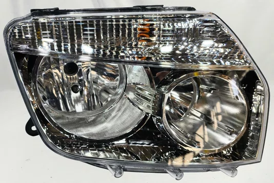 Farol Renault Duster Cromado Lado Direito 2012 Ate 2015